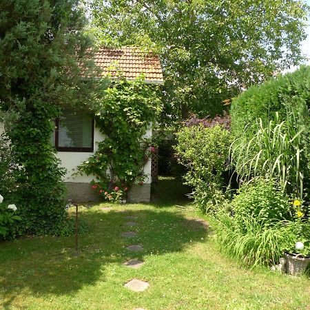 Gemuetliches Gaestehaus Berlin Bohnsdorf, Naehe Flughafen Schoenefeld Экстерьер фото